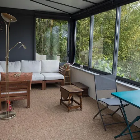 Agreable Independant Avec Veranda *