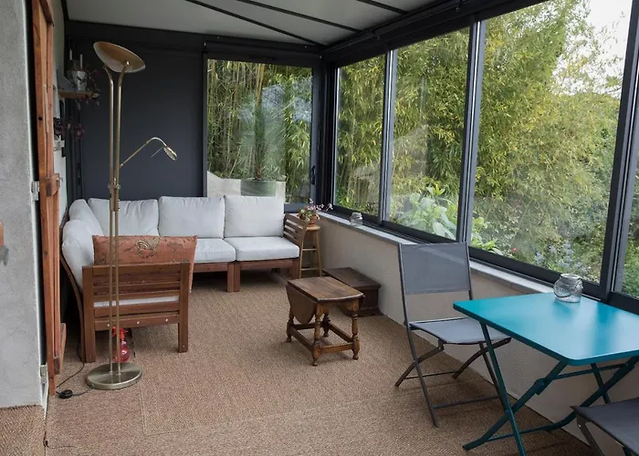 Agreable Independant Avec Veranda *